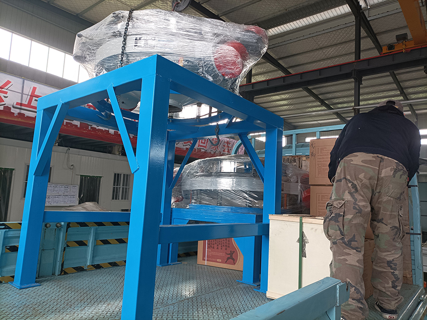 两台直排筛、旋振筛、检验筛发货