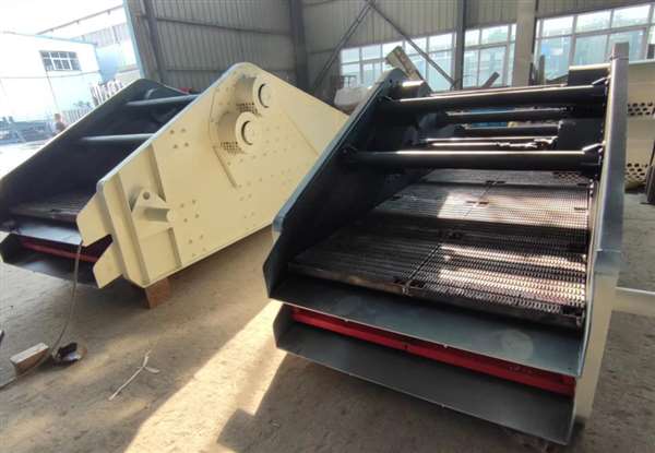 YA圆振筛和聚氨酯脱水筛 篦条脱水筛加工生产中