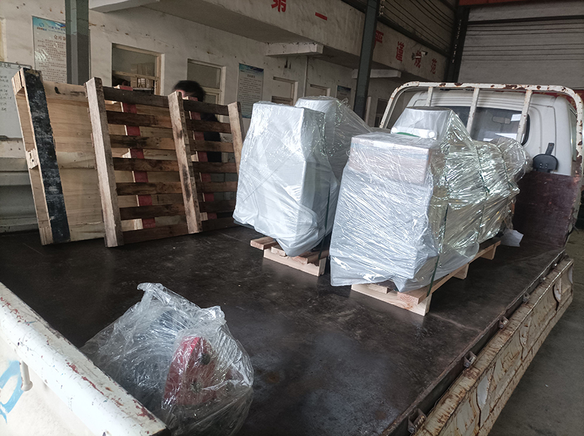 电磁给料机、电机发货