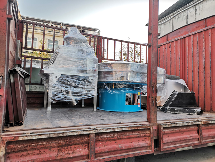 超声波旋振筛、真空上料机发货