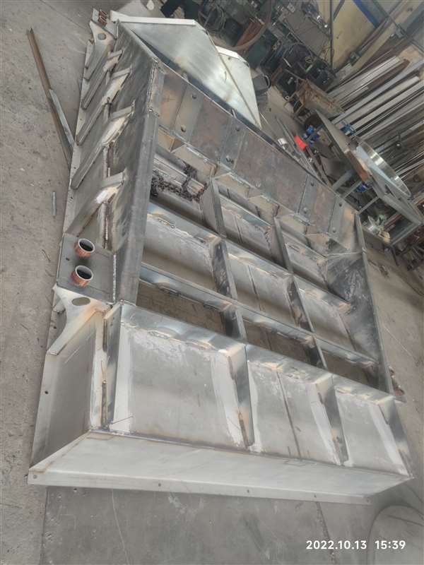 直线振动筛、除尘器、皮带输送机、旋振筛、振动平台加班加点制作中