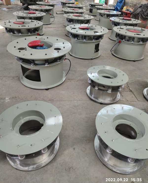 20台客户定制超声波旋振筛 加班加点， 国庆节前争取发货