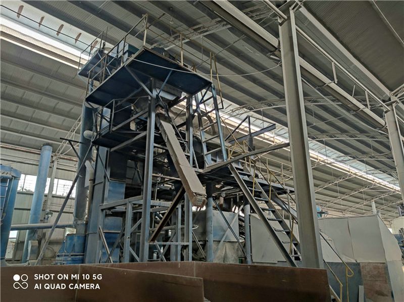 斗式提升机和直线筛客户使用设备现场